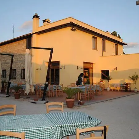 Agriturismo Pacifico Bauernhof *